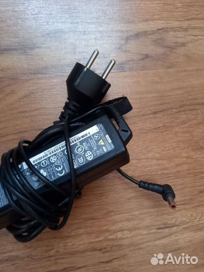 Блок питания для ноутбука