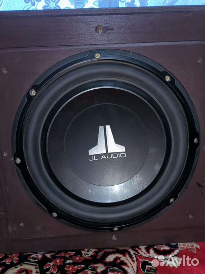 Сабвуфер JL Audio 12W1v3-4