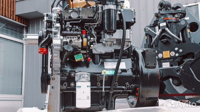 Двигатель дизельный Perkins 1104C-44T RG38100