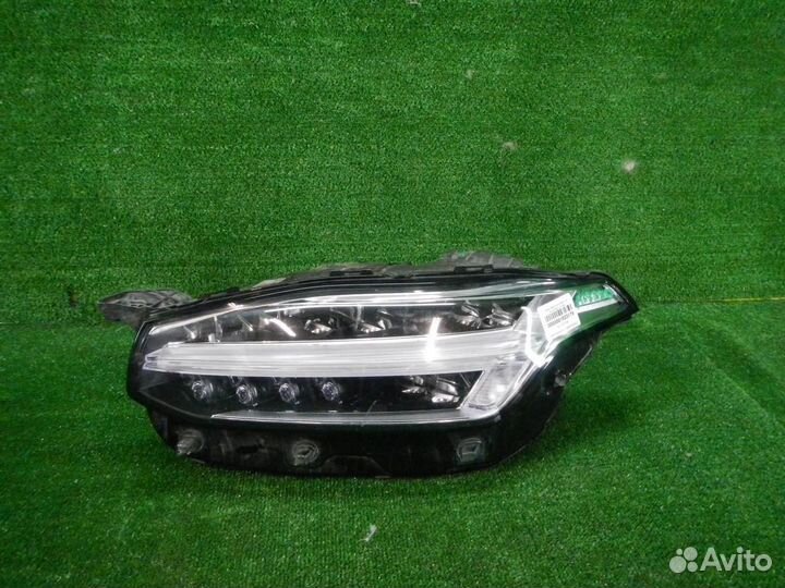 Фара левая Volvo XC90