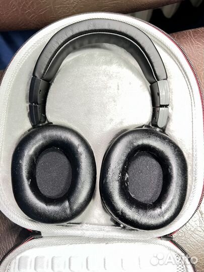 Наушники Audio-Technica ATH-M50x