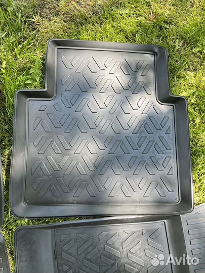 Ковры в машину