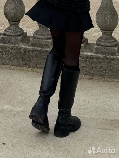 Высокие сапоги из натуральной кожи