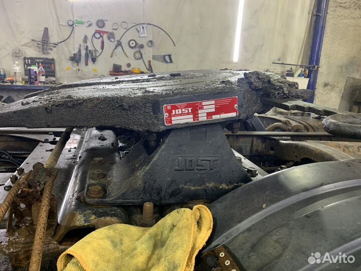 Седло на тягач