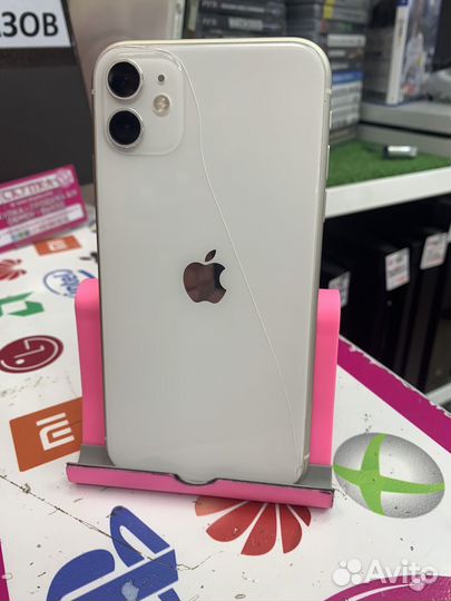 iPhone 11, 64 ГБ