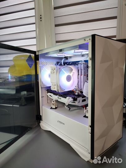 Белый игровой пк Intel Core i7 / 16 Gb / GTX 1060