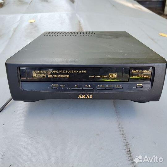 Видеомагнитофон