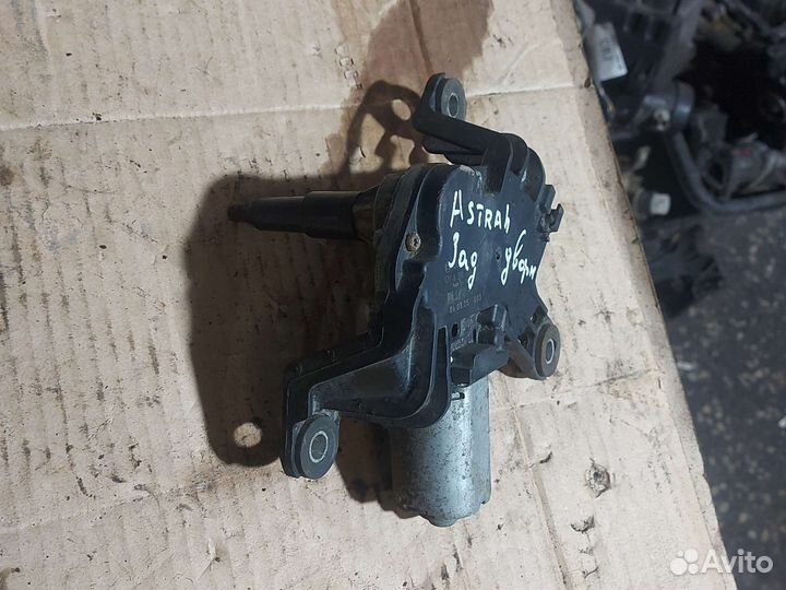 Моторчик заднего дворника Opel Astra H