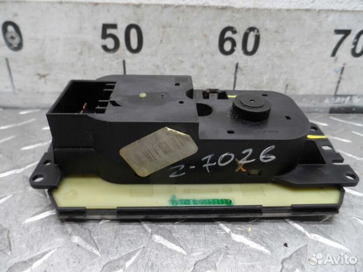 Переключатель отопителя Lincoln Navigator 2