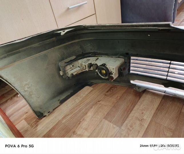 Передний бампер toyota crown 151