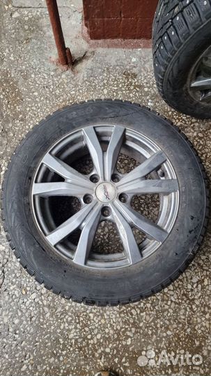 Зимняя резина с дисками r16