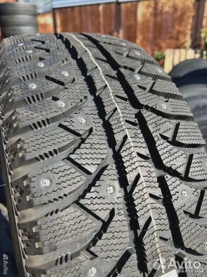 Bridgestone Ice Cruiser 7000 225/60 R17 99T