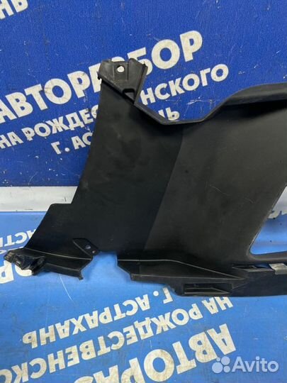 Рамка птф Ford Explorer внедорожник 2017