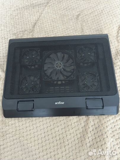 Подставка с охлаждением для ноутбука