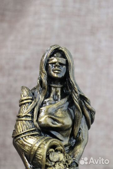 Богиня Фортуна. Статуэтка. Ручная работа