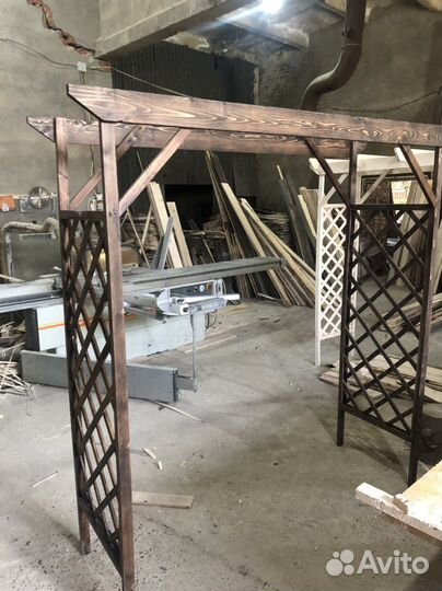 Пергола садовая