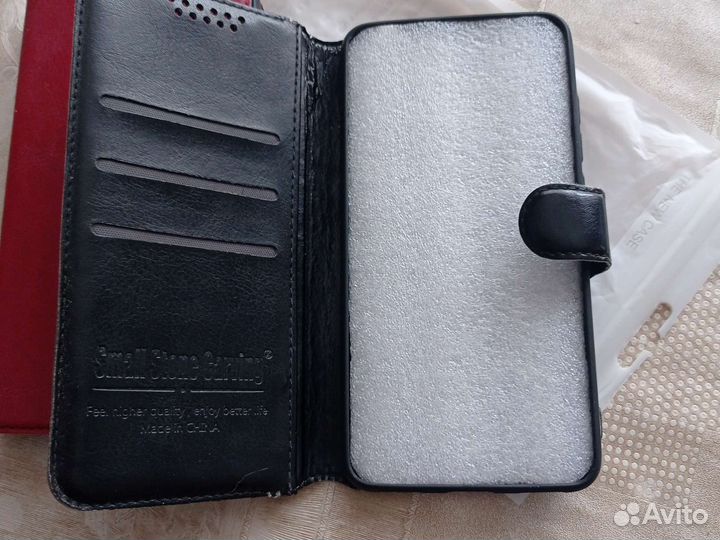 Чехол на телефон