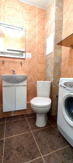 2-к. квартира, 33 м², 8/16 эт.