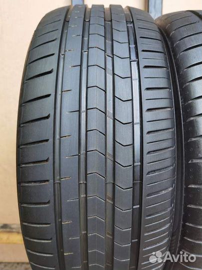 Vredestein Ultrac Satin 215/50 R18