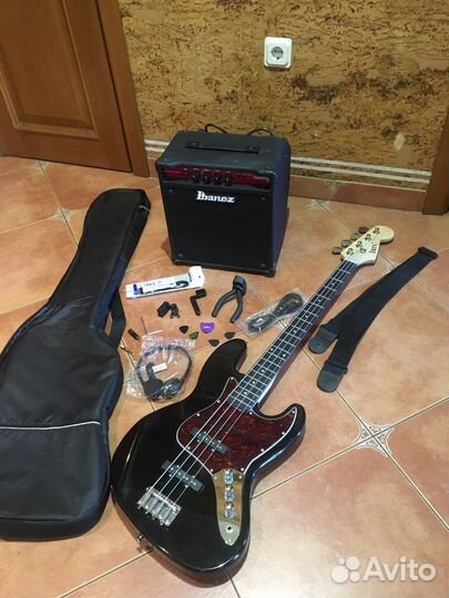 Бас-гитара Jazz Bass Irin с комбо Ibanez и набор