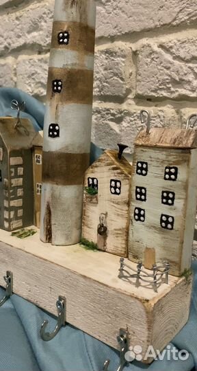 Ключница настенная