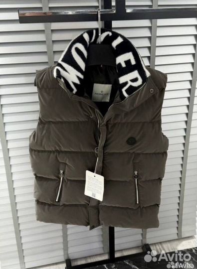 Жилетка moncler