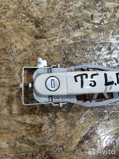 Ручка Двери Левая Передняя Мультивен Каравелла Т5