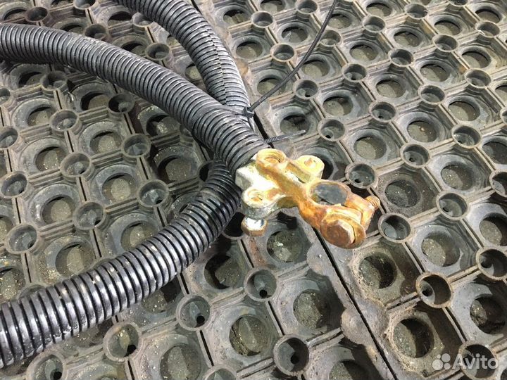 41223014 Кабель АКБ силовой Iveco Stralis