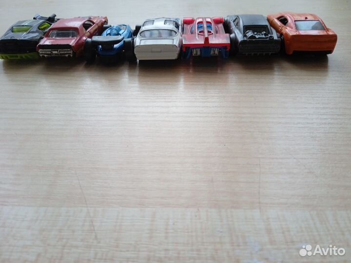 Машинки Hot Wheels