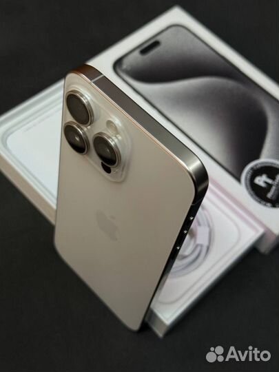 iPhone 15 Pro Max, 256 ГБ