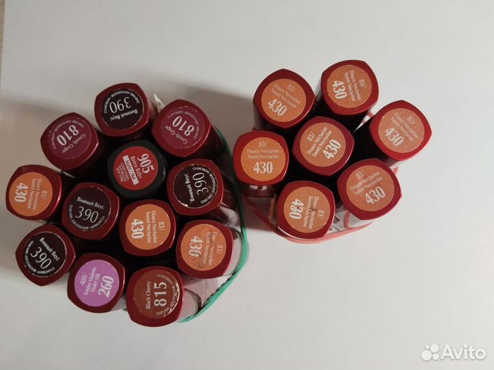 Помада Maybelline, Vivienne Sabo, divage