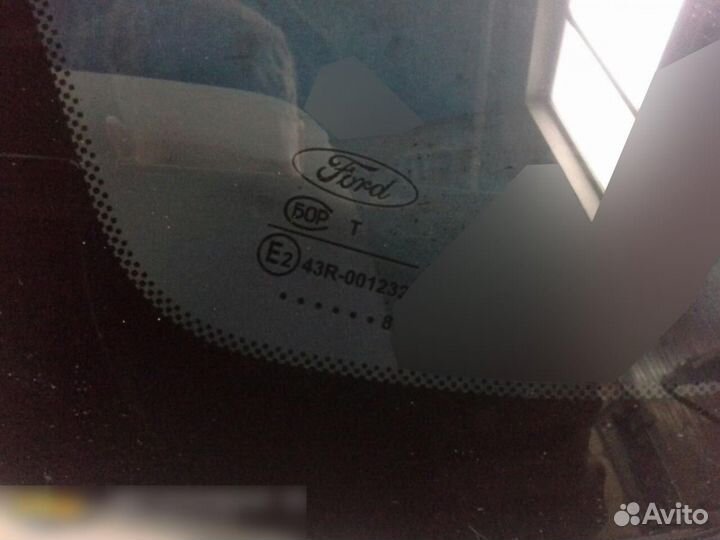 Стекло кузовное глухое левое Ford Focus II 2008-20