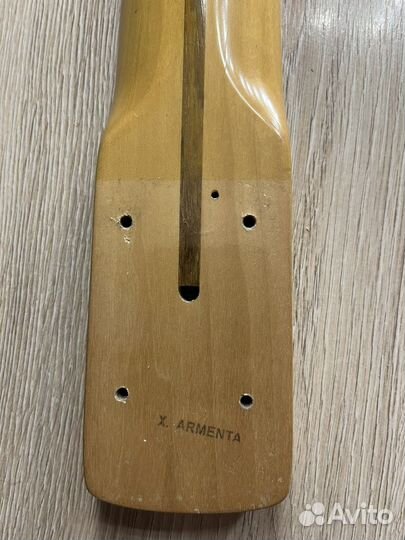 Бас гитара fender precision