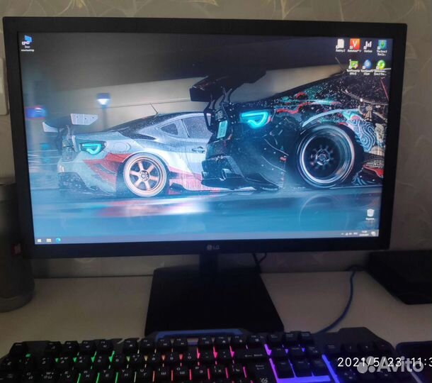 Монитор LG 22