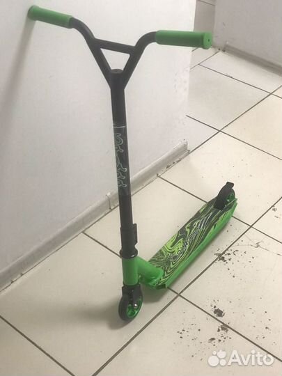 Трюковой самокат новй