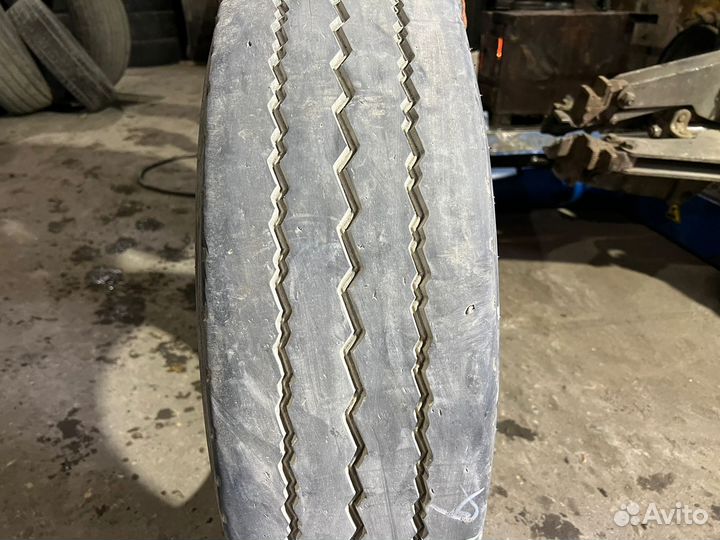Грузовая шина бу 235 75 R17.5 Westlake