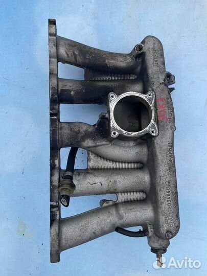 Коллектор впускной 09488033