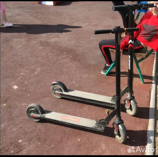 Электросамокат yamato 0809