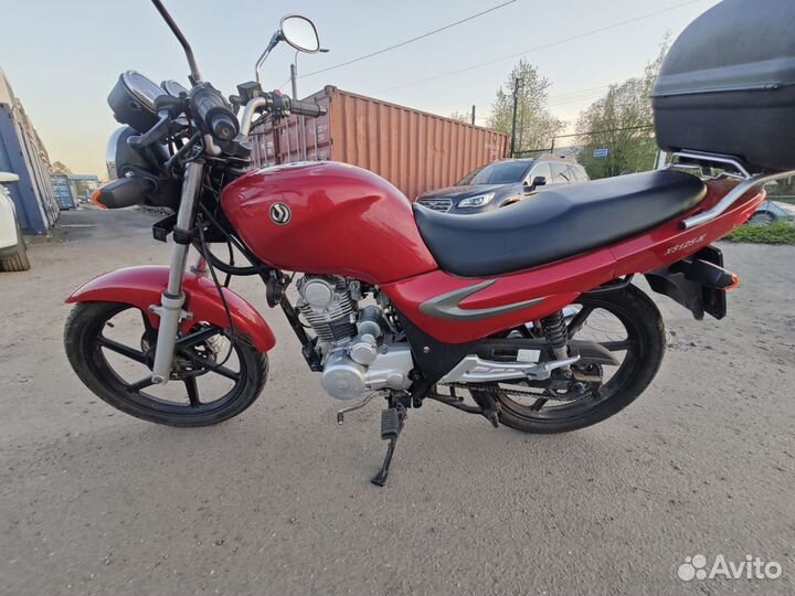 Мотоцикл Sym 125