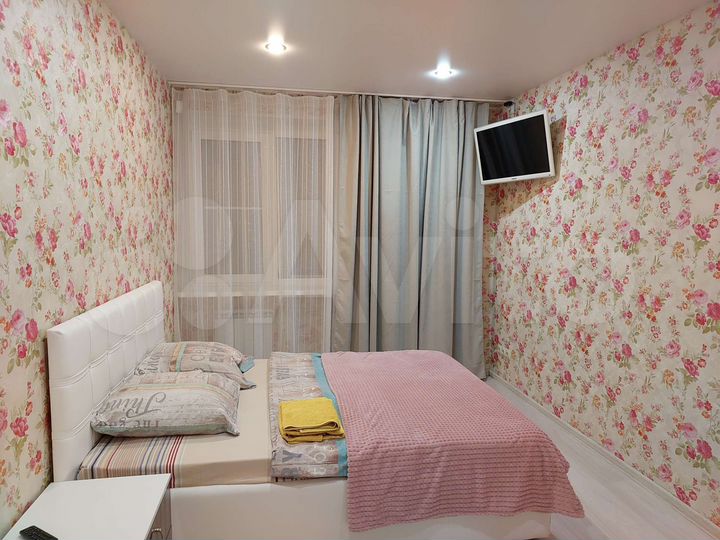 2-к. квартира, 52 м², 12/13 эт.