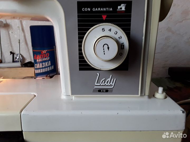 Швейная машина чайка- 134А