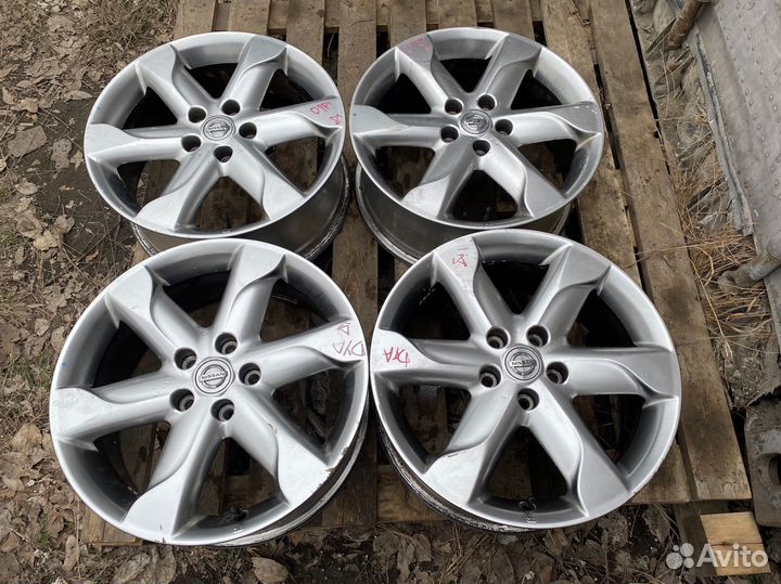 Комплект литых дисков Nissan Murano из Японии