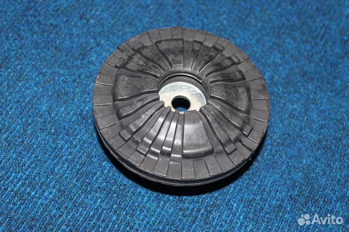 Опора амортизатора переднего Ауди А4 Б8, А5, Ку 5