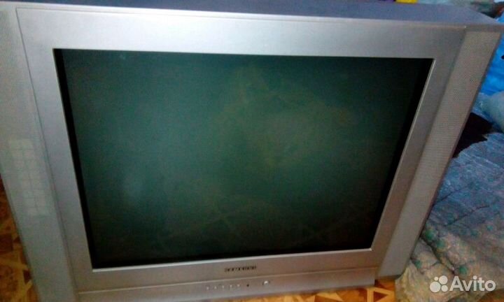 Продаю телевизор samsung