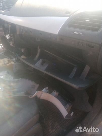 Бардачок Renault Fluence