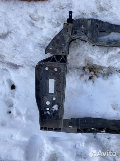 Панель передняя Kia Picanto 2011 (641011Y000)