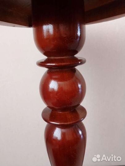 Подставка - столик. Винтаж