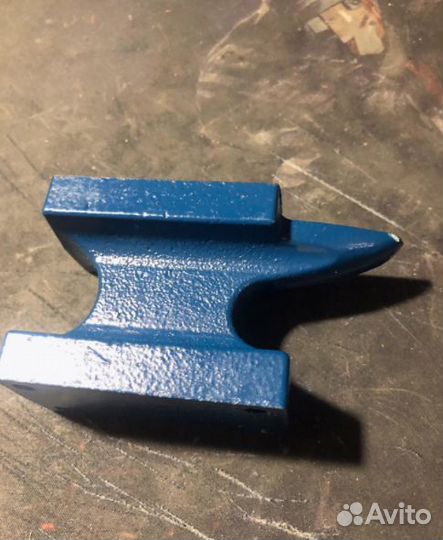 Наковальня маленькая чугун 450 гр