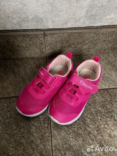 Кроссовки для девочки 27 размер