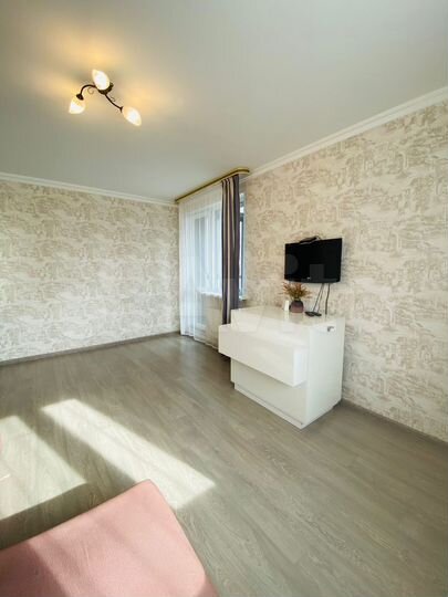 2-к. квартира, 65 м², 14/16 эт.